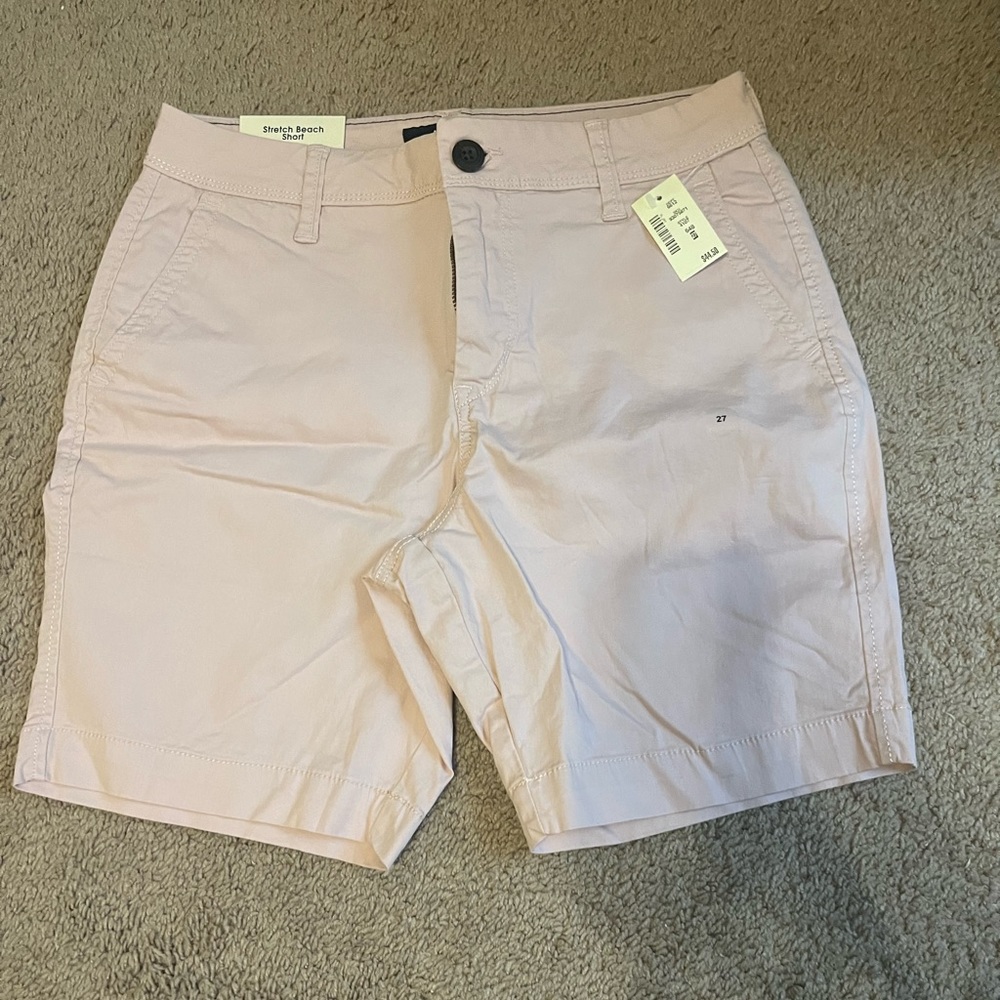 Men’s pink beach shorts